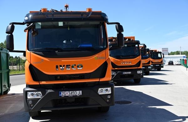 Stiglo devet novih kamiona za odvoz komunalnog otpada